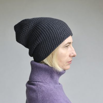 Czapka-z-welny-merino-Grafit