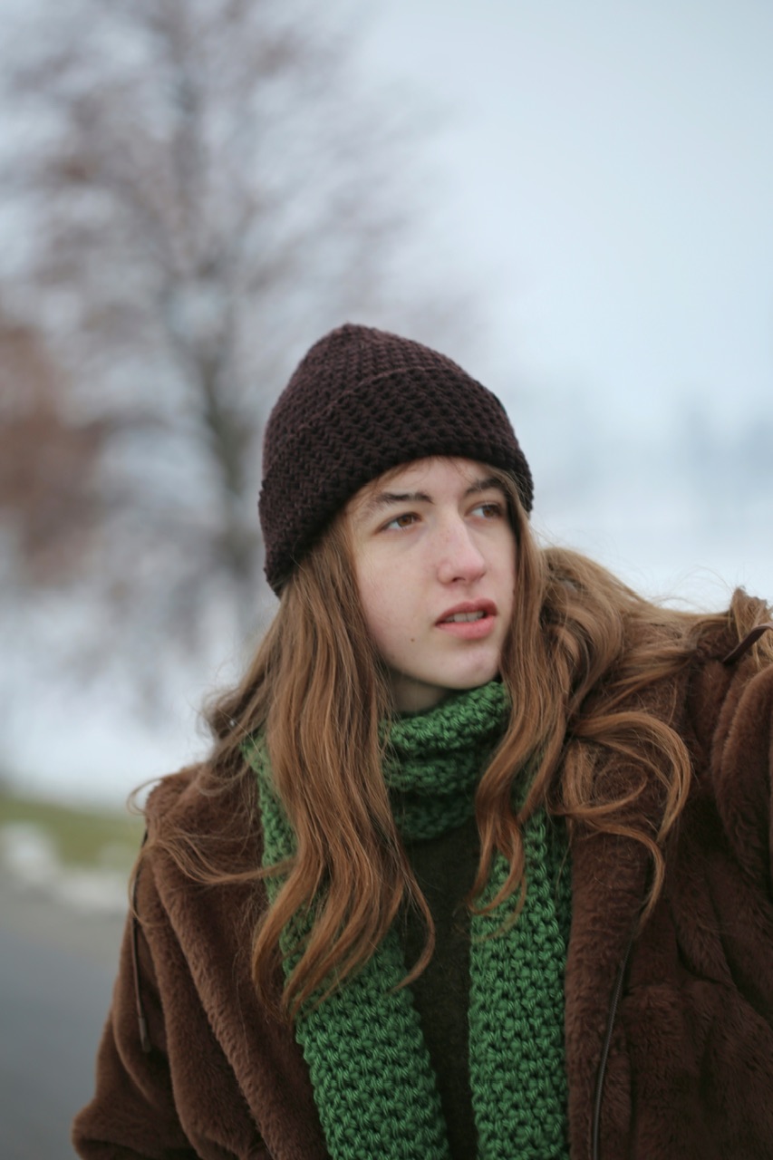 czapka merino gruba GORZKA CZEKOLADA - obrazek 3